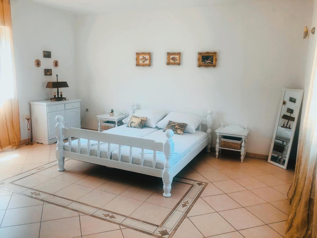 Apartmani Bepina 苏佩塔尔 外观 照片