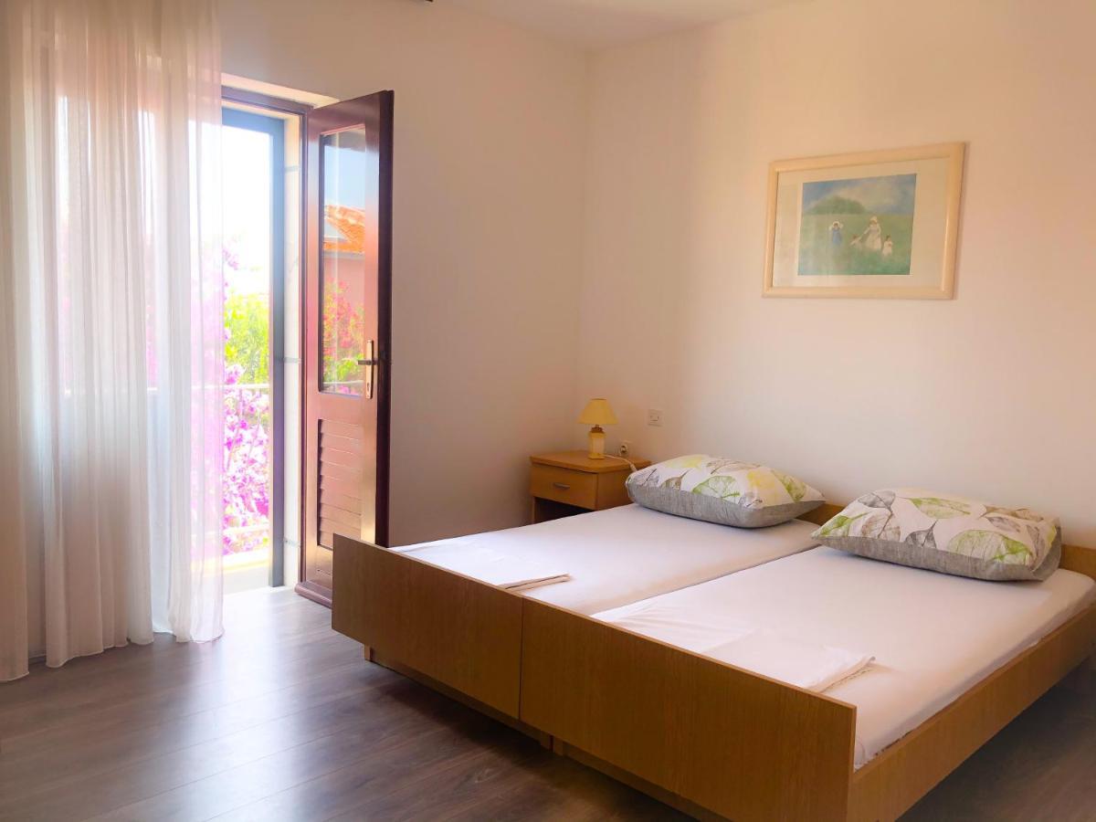 Apartmani Bepina 苏佩塔尔 外观 照片