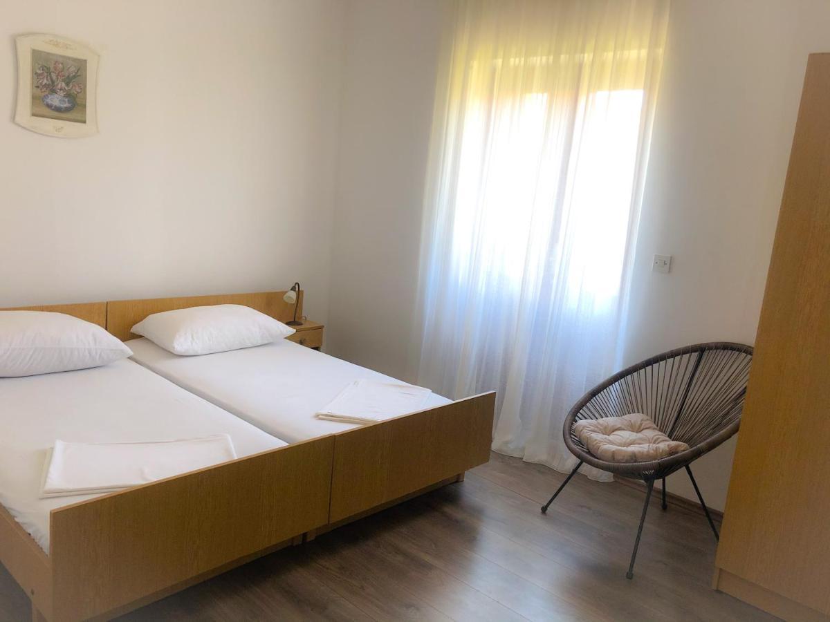 Apartmani Bepina 苏佩塔尔 外观 照片